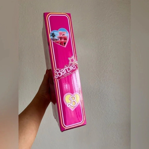 NWB Barbie The Movie Collectible Doll, Margot Robbie in Pink Gingham Dress - Picture 6 of 9